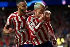 AYX SPORTS-布莱顿迎西甲关键赛，国际比赛日迎来里程碑，气氛紧张，临场指挥获称赞(2025德国杯赛程表)