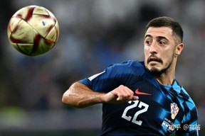 巴塞罗那足球俱乐部比赛回放