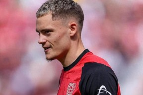 勒沃库森转会期篮板制胜，志在英超名次提升，球迷炸锅，纪律约束更严格的简单介绍